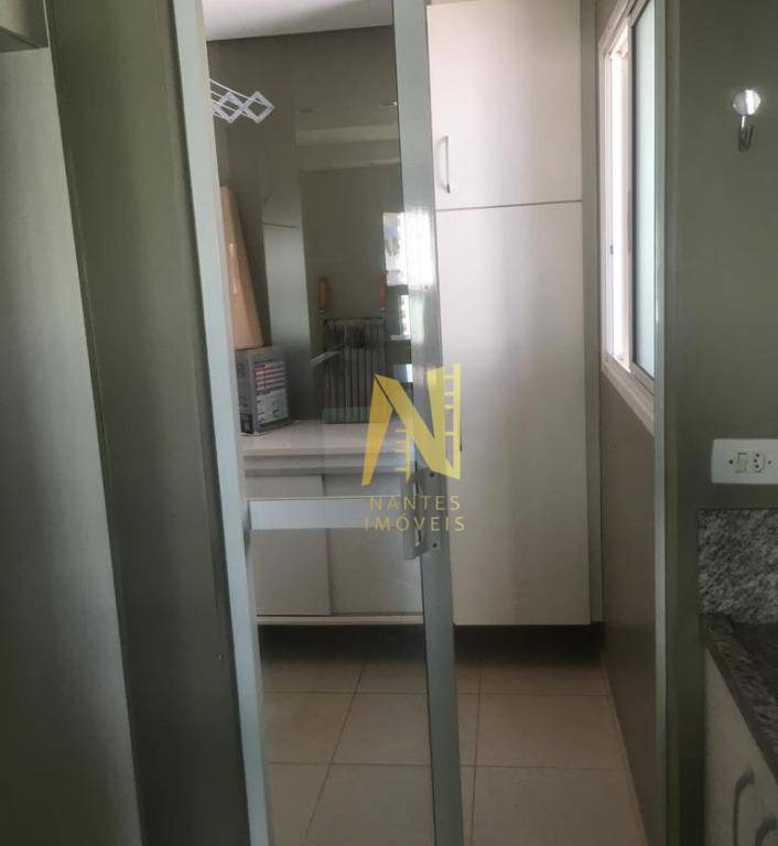 Apartamento à venda com 3 quartos, 83m² - Foto 11