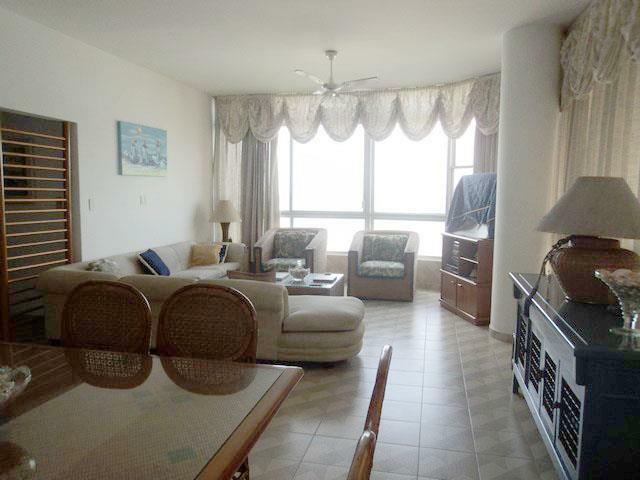 Apartamento para alugar com 3 quartos, 185m² - Foto 8