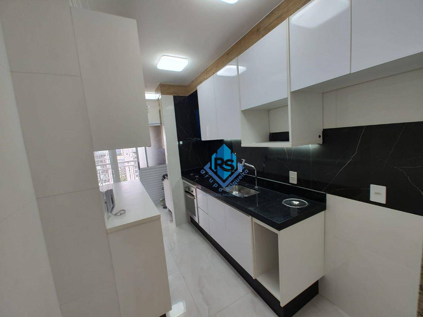 Apartamento à venda com 3 quartos, 83m² - Foto 21