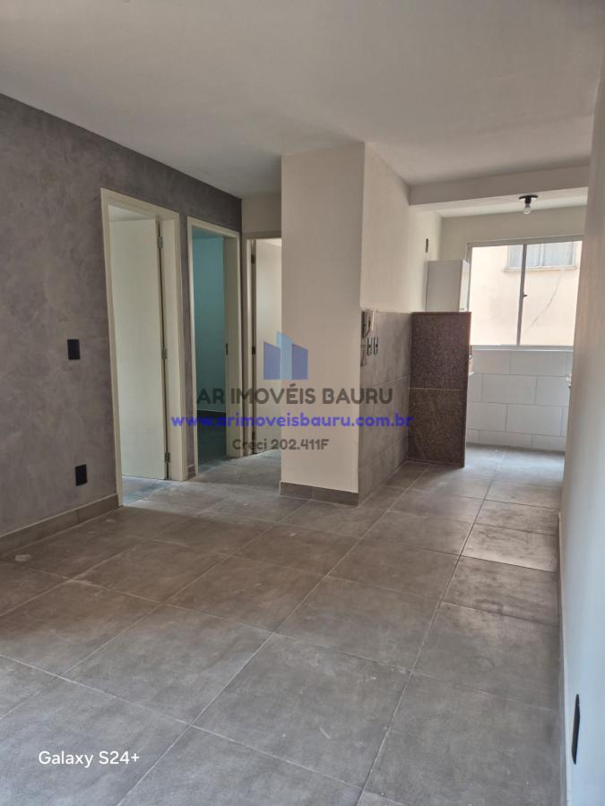 Apartamento à venda com 2 quartos, 42m² - Foto 2