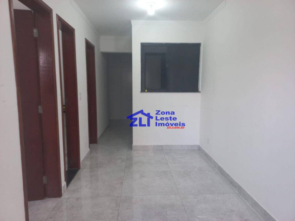 Apartamento à venda com 2 quartos, 45m² - Foto 4