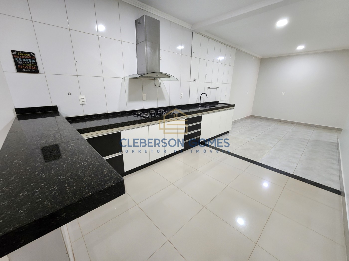 Casa à venda com 3 quartos, 287m² - Foto 14