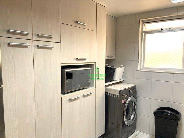 Apartamento à venda com 3 quartos, 75m² - Foto 3