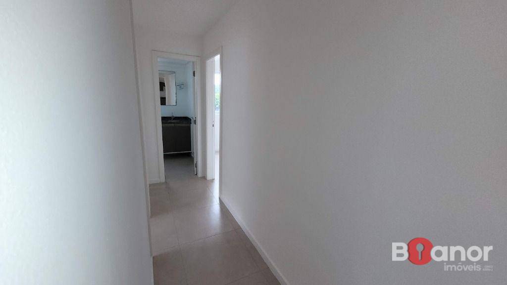 Apartamento para alugar com 3 quartos, 75m² - Foto 9