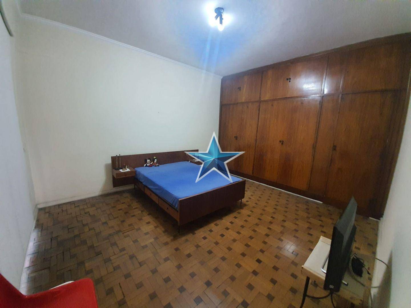 Sobrado à venda com 4 quartos, 300m² - Foto 29