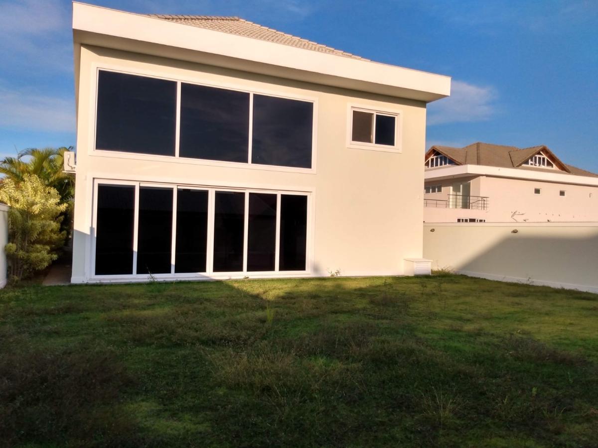 Casa de Condomínio à venda com 4 quartos, 660m² - Foto 1