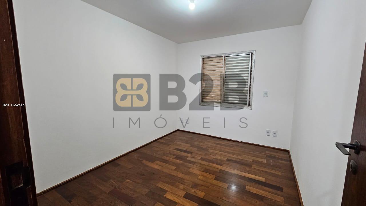 Apartamento à venda com 3 quartos, 96m² - Foto 12