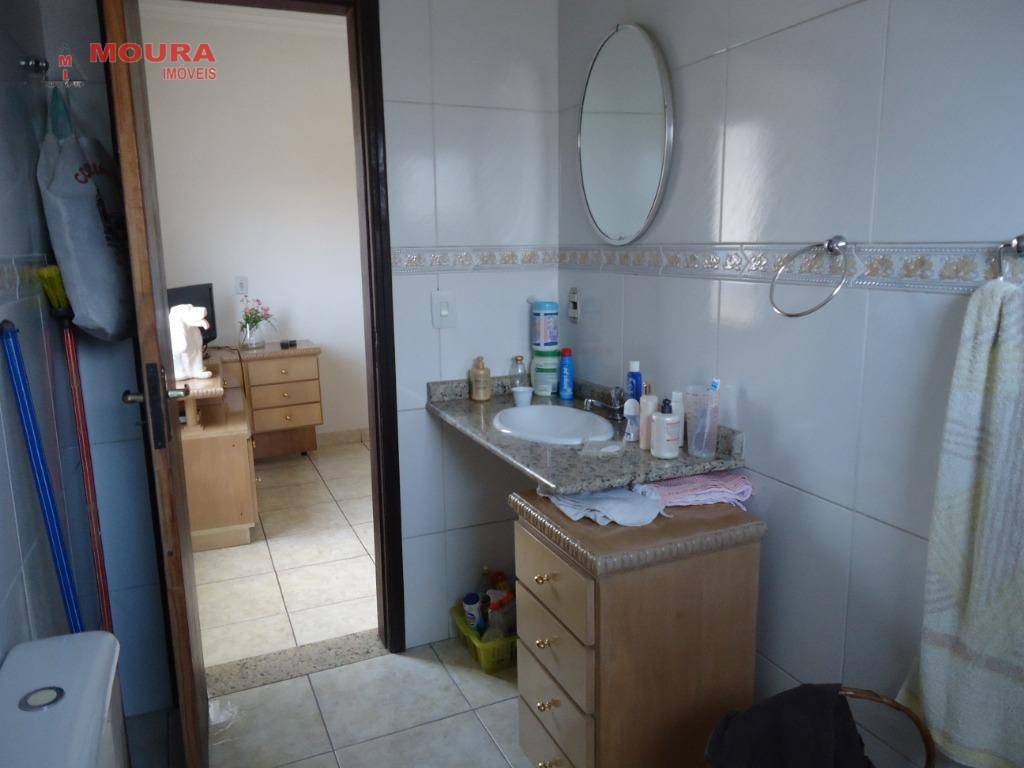 Sobrado à venda com 3 quartos, 190m² - Foto 7