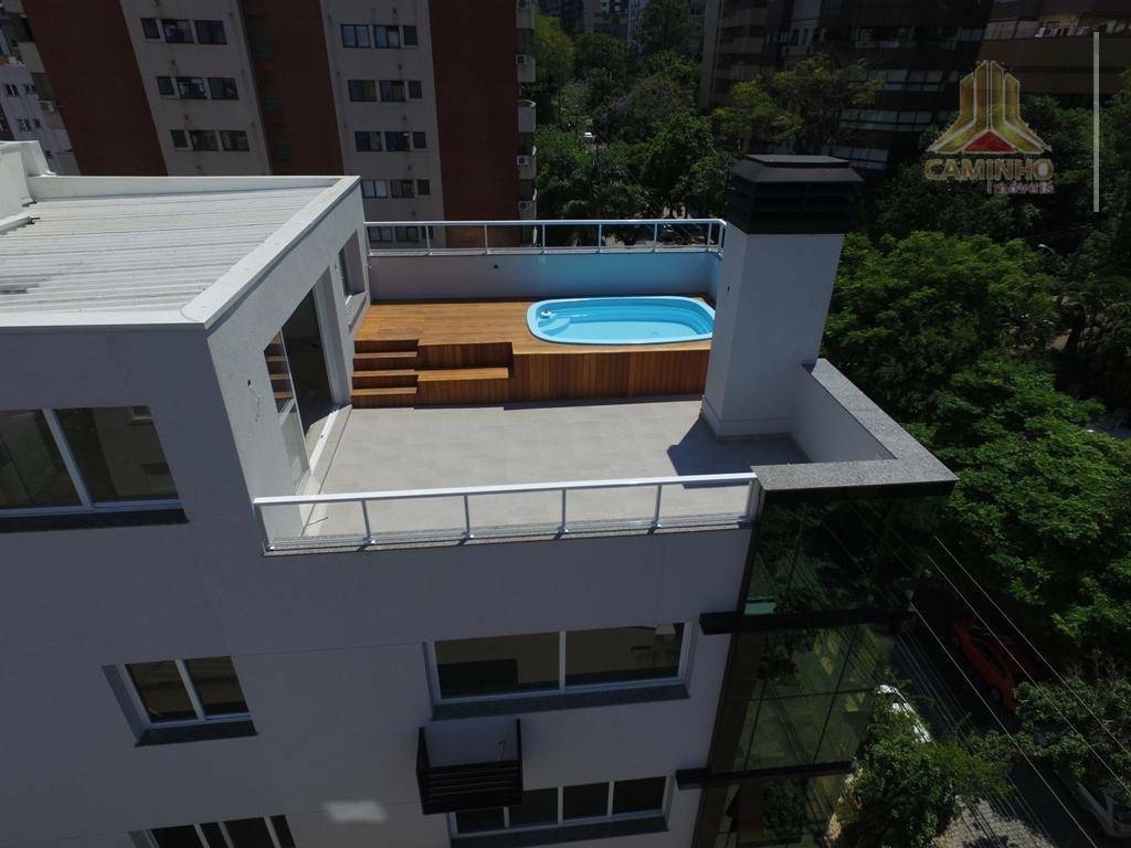 Cobertura à venda com 2 quartos, 166m² - Foto 4