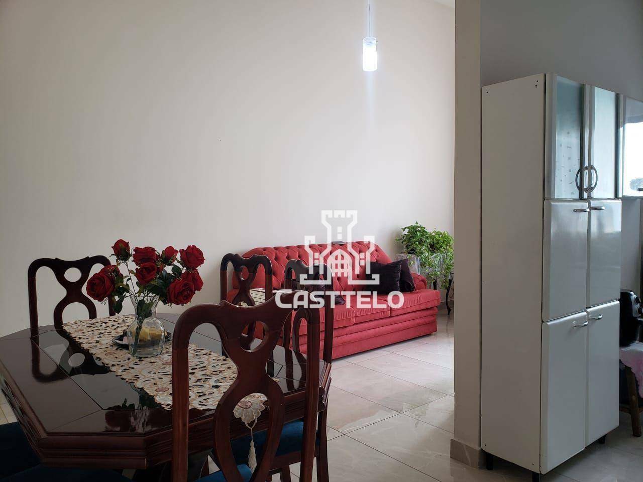 Casa à venda com 3 quartos, 82m² - Foto 4