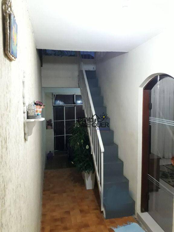 Sobrado para alugar com 3 quartos, 195m² - Foto 62