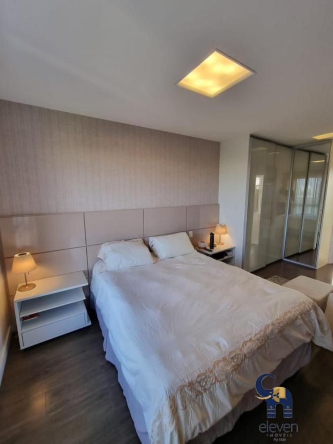 Apartamento à venda com 3 quartos, 188m² - Foto 22