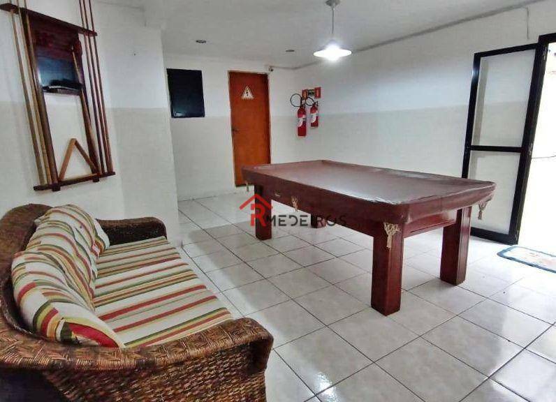 Apartamento à venda com 2 quartos, 104m² - Foto 13