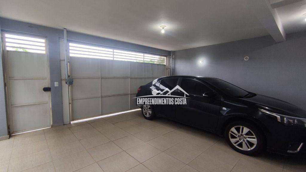 Casa à venda com 3 quartos, 163m² - Foto 3