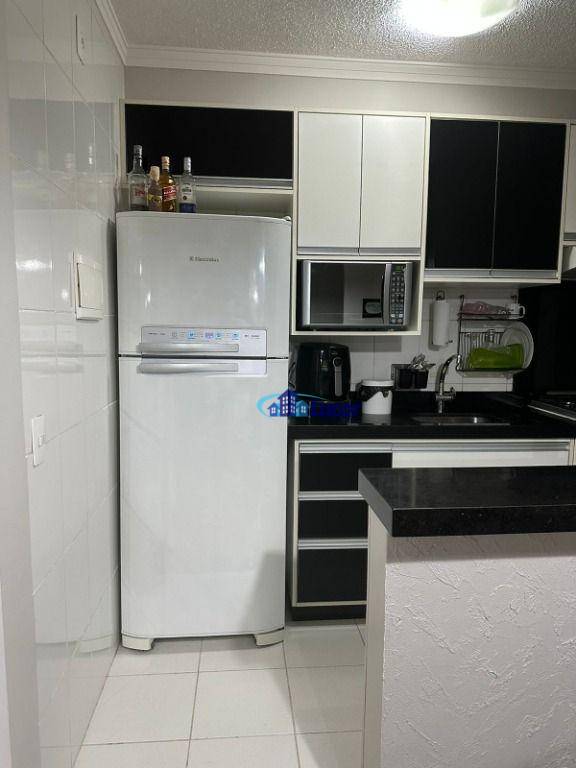 Apartamento à venda com 2 quartos, 45m² - Foto 8