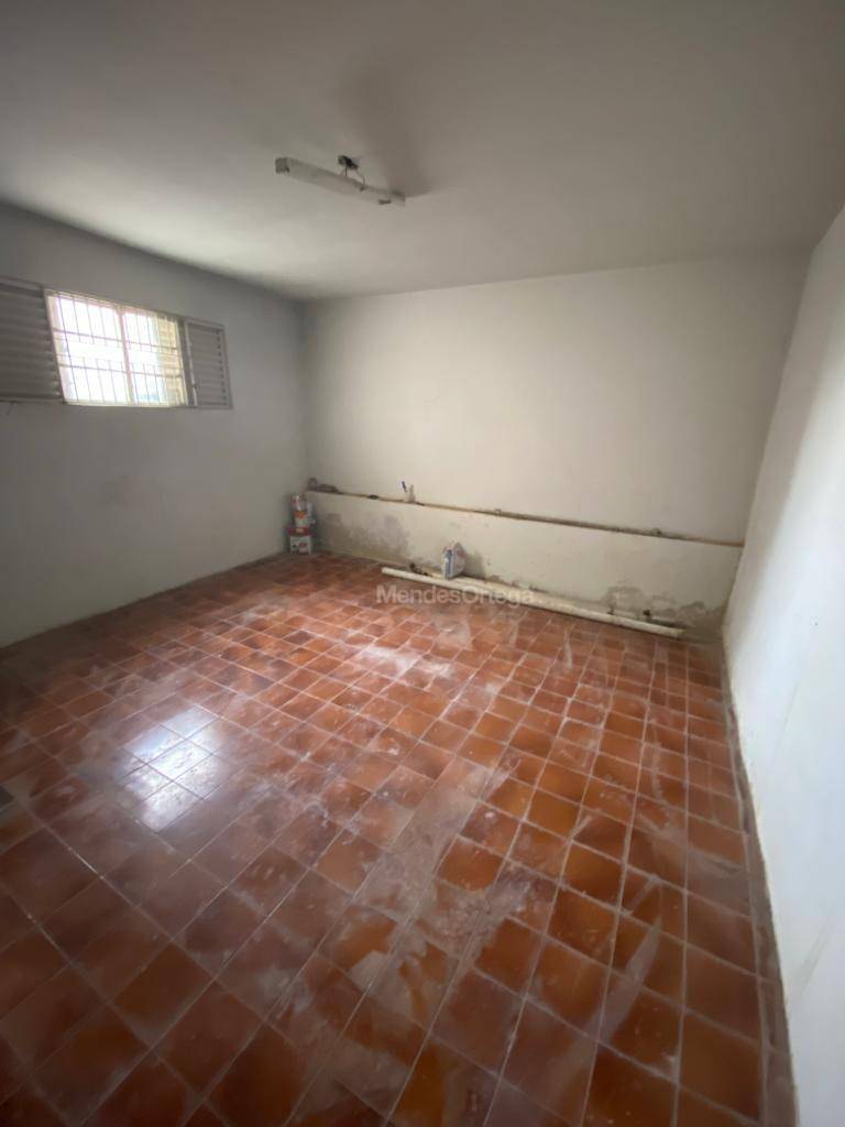 Casa à venda com 4 quartos, 104m² - Foto 15