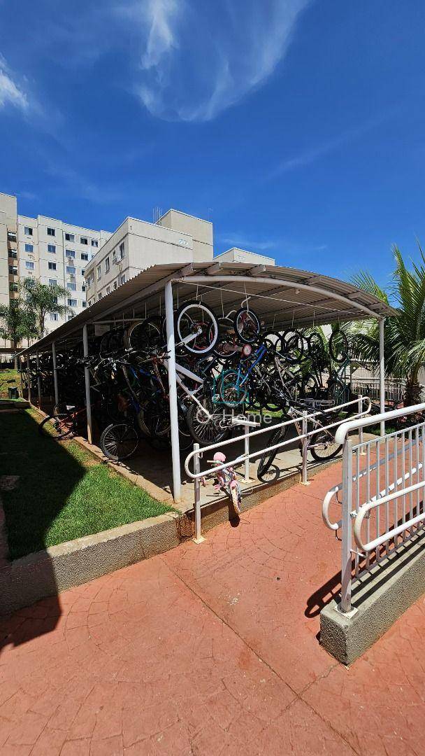 Apartamento à venda com 2 quartos, 45m² - Foto 17