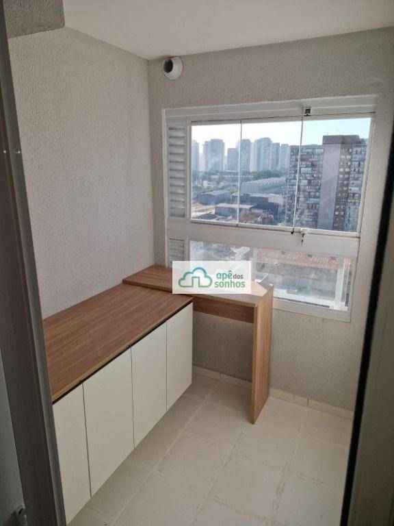 Apartamento à venda com 2 quartos, 33m² - Foto 8