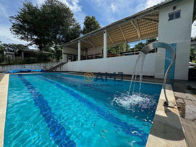 Chácara, 4 quartos, 1271 m² - Foto 1