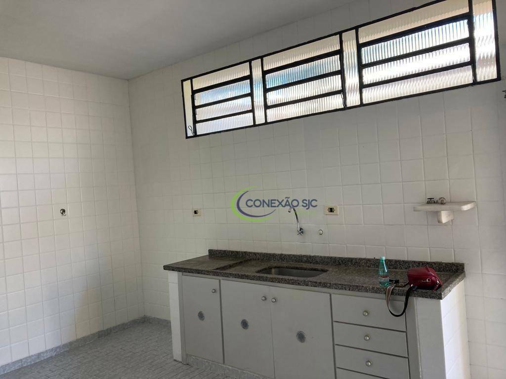 Casa à venda com 3 quartos, 160m² - Foto 3