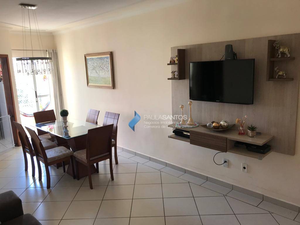 Apartamento à venda com 2 quartos, 82m² - Foto 2