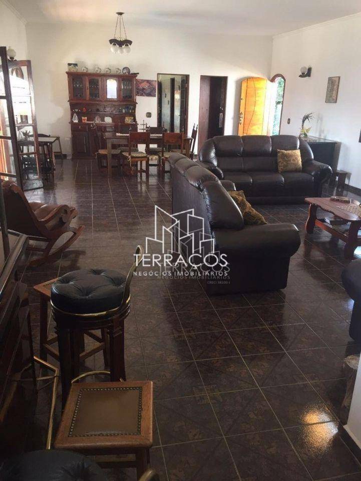Casa de Condomínio à venda com 6 quartos, 550m² - Foto 5