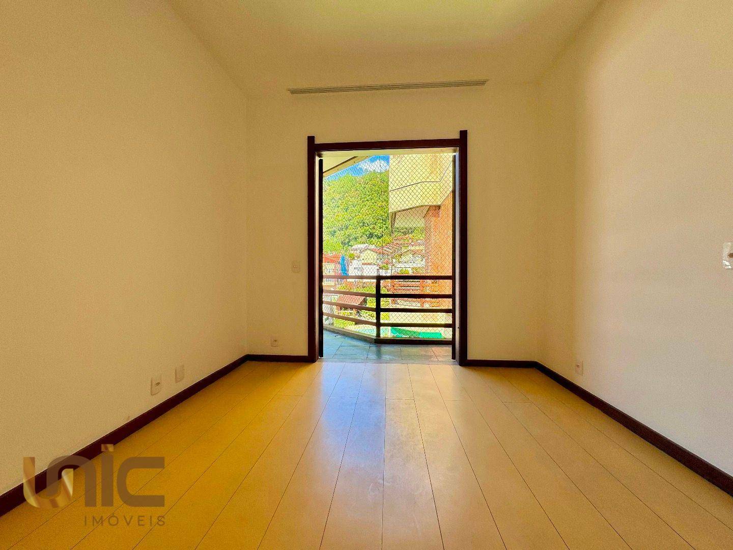 Apartamento à venda com 3 quartos, 140m² - Foto 16