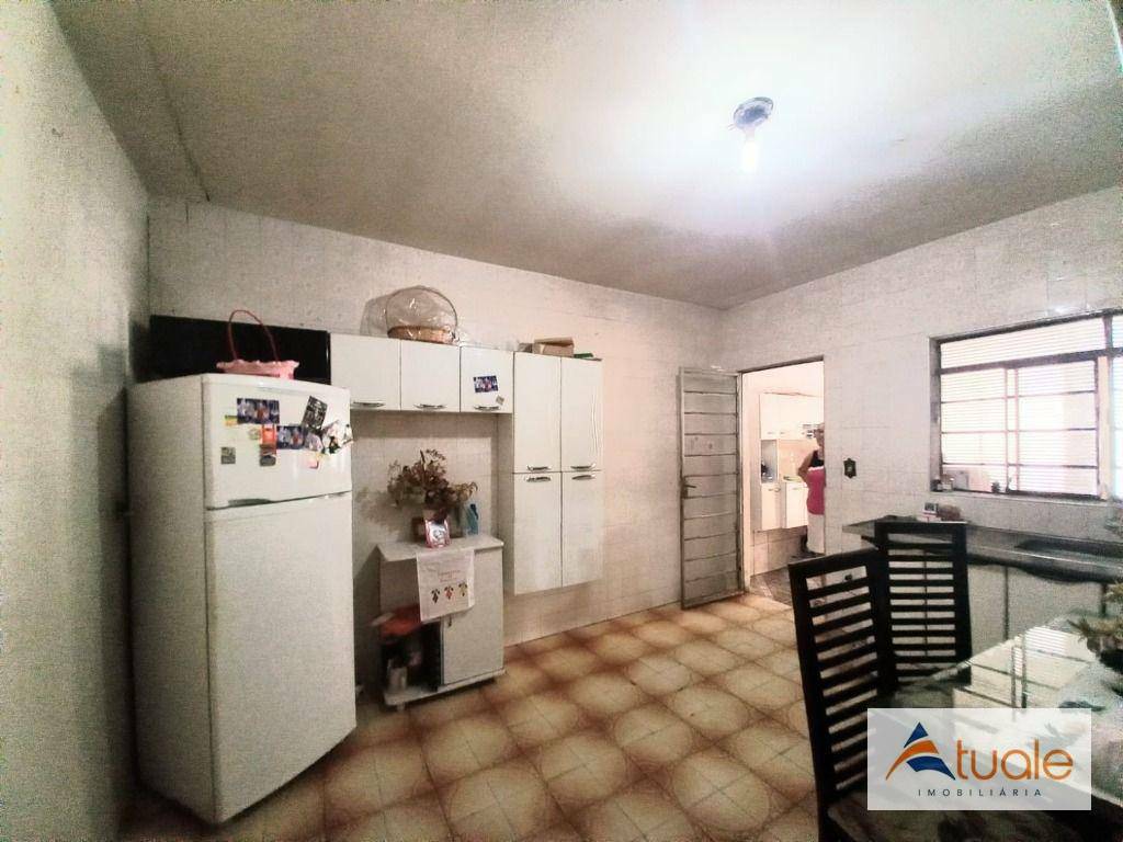 Casa à venda com 3 quartos, 191m² - Foto 16