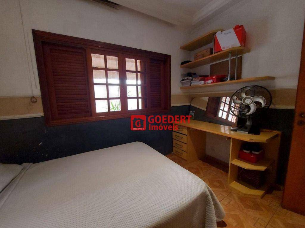 Sobrado à venda com 3 quartos, 264m² - Foto 26