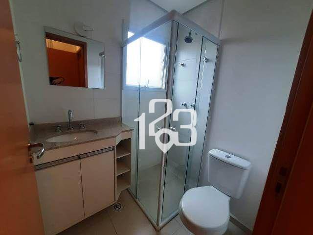 Apartamento para alugar com 3 quartos, 84m² - Foto 8