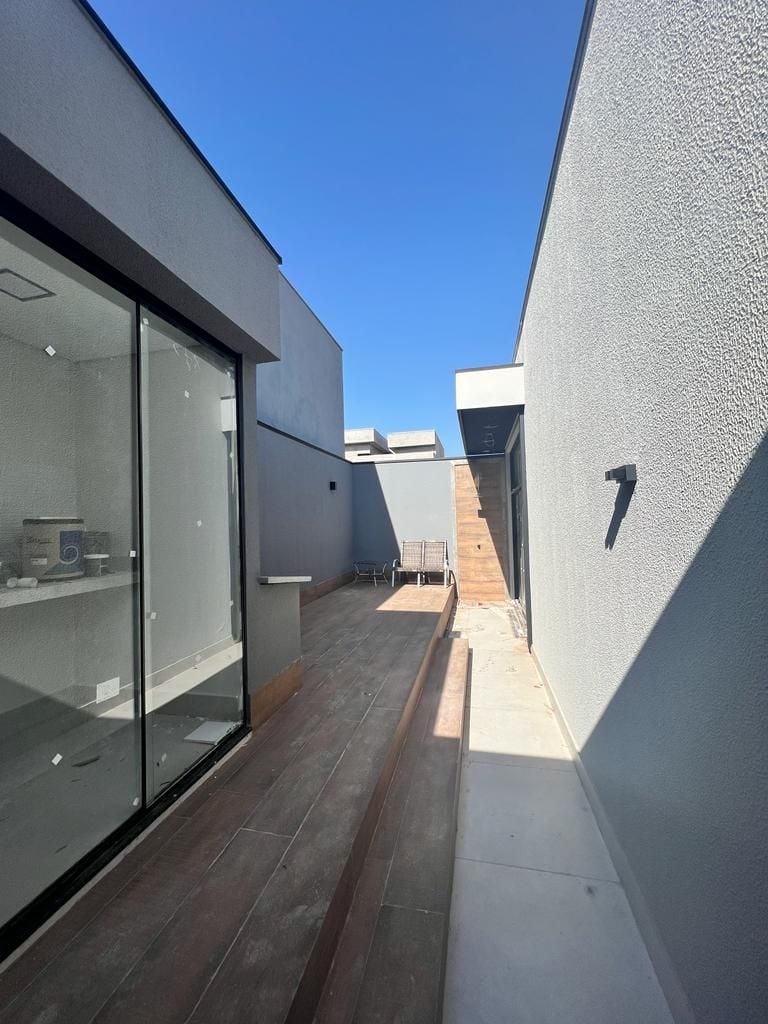 Casa à venda com 3 quartos, 153m² - Foto 14