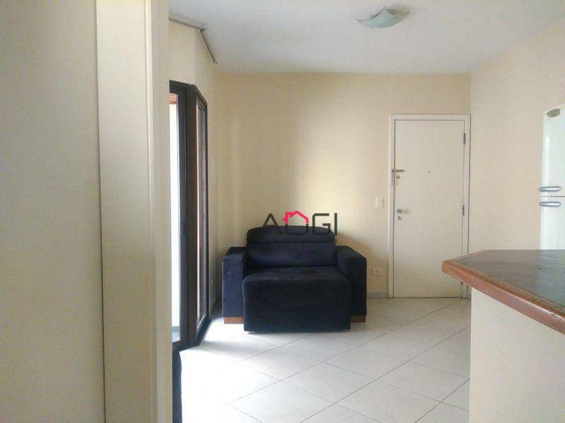 Apartamento à venda com 1 quarto, 42m² - Foto 1