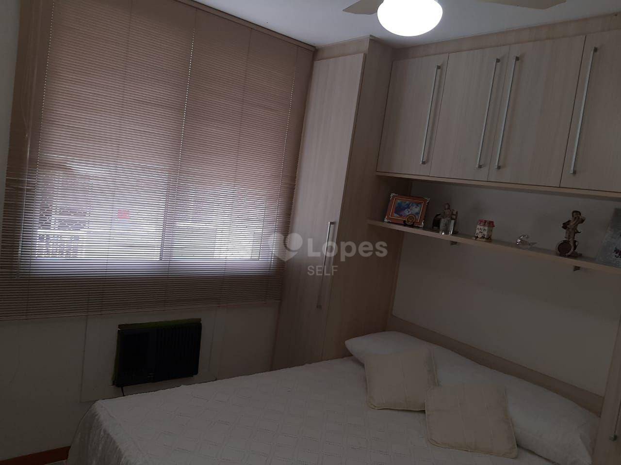 Apartamento à venda com 2 quartos, 79m² - Foto 3