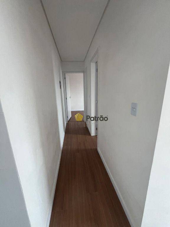 Apartamento à venda com 2 quartos, 41m² - Foto 4