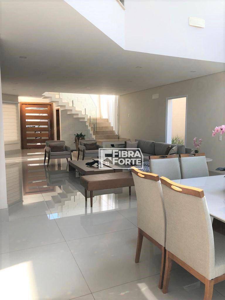 Casa de Condomínio à venda com 4 quartos, 330m² - Foto 5