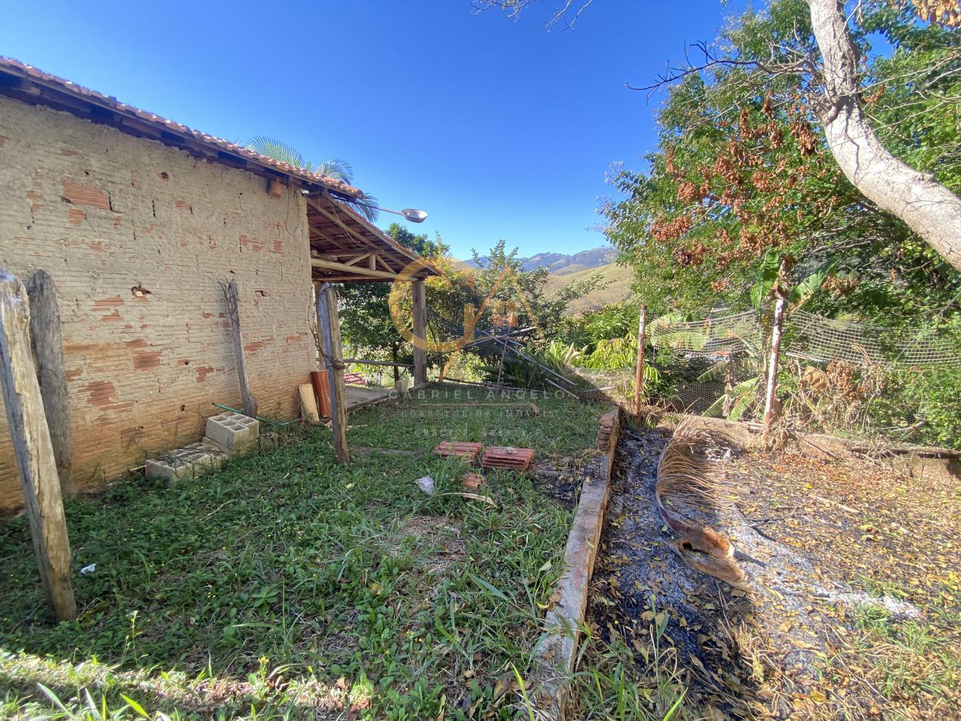 Fazenda à venda com 3 quartos, 1543m² - Foto 2