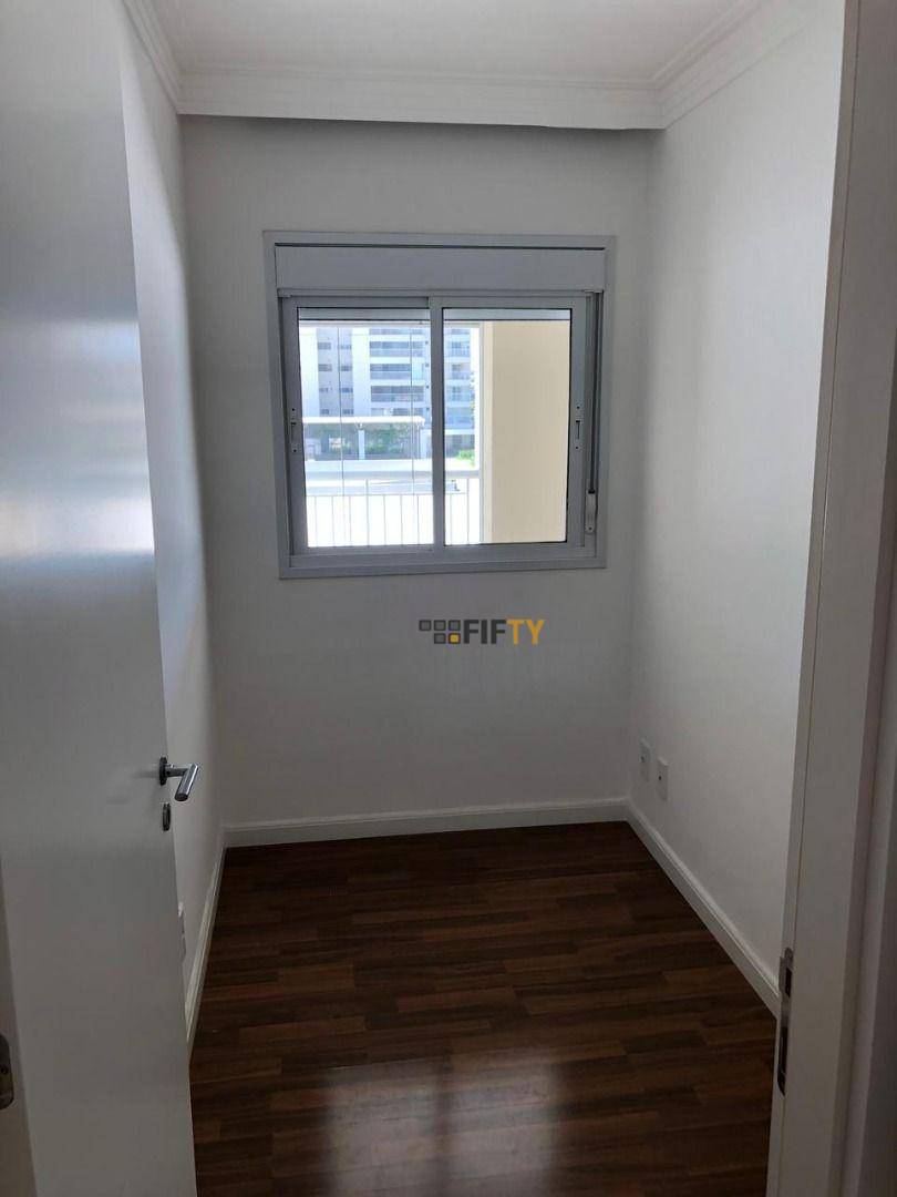 Apartamento à venda com 3 quartos, 130m² - Foto 14