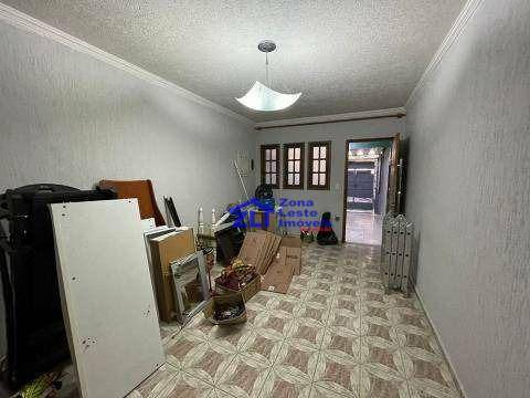 Sobrado à venda com 3 quartos, 200m² - Foto 4