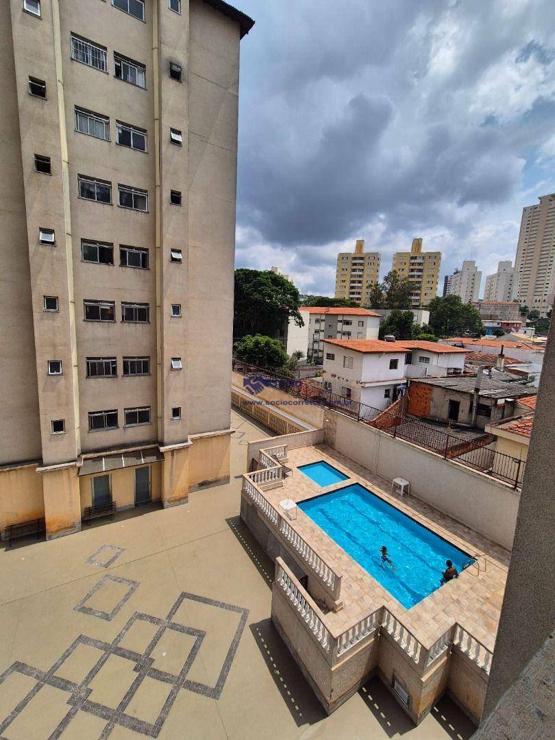 Apartamento para alugar com 2 quartos, 55m² - Foto 22