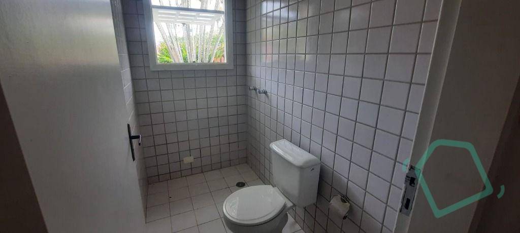 Casa para alugar com 3 quartos, 500m² - Foto 32