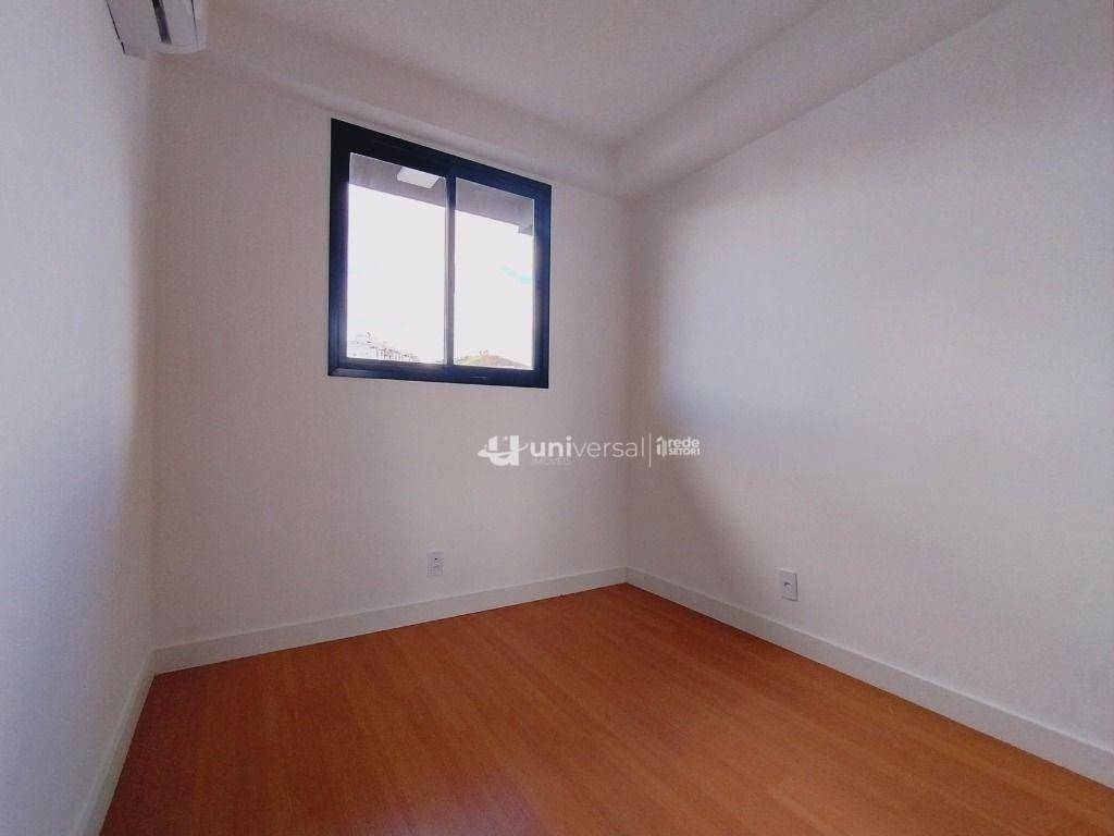 Apartamento para alugar com 2 quartos, 82m² - Foto 9