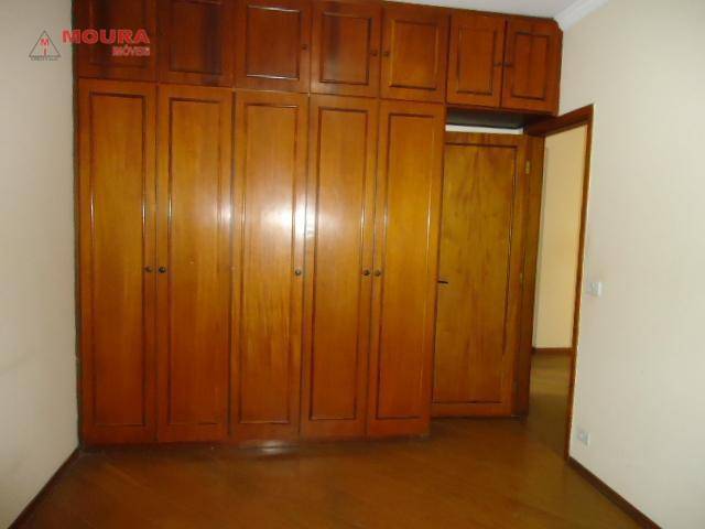 Apartamento à venda com 3 quartos, 159m² - Foto 13