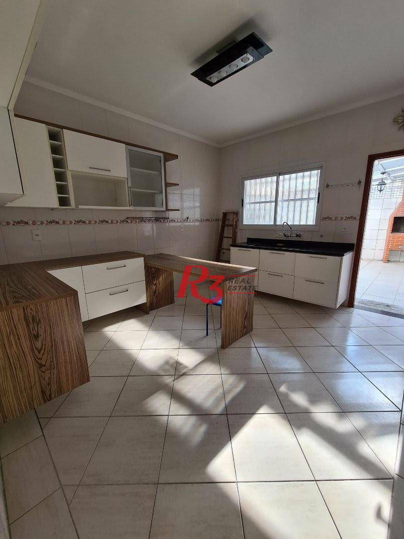 Sobrado à venda com 3 quartos, 136m² - Foto 3