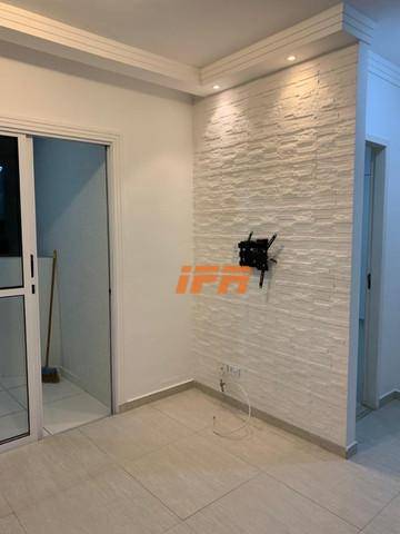 Apartamento à venda com 2 quartos, 64m² - Foto 1