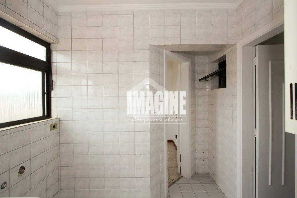 Apartamento à venda com 3 quartos, 103m² - Foto 21