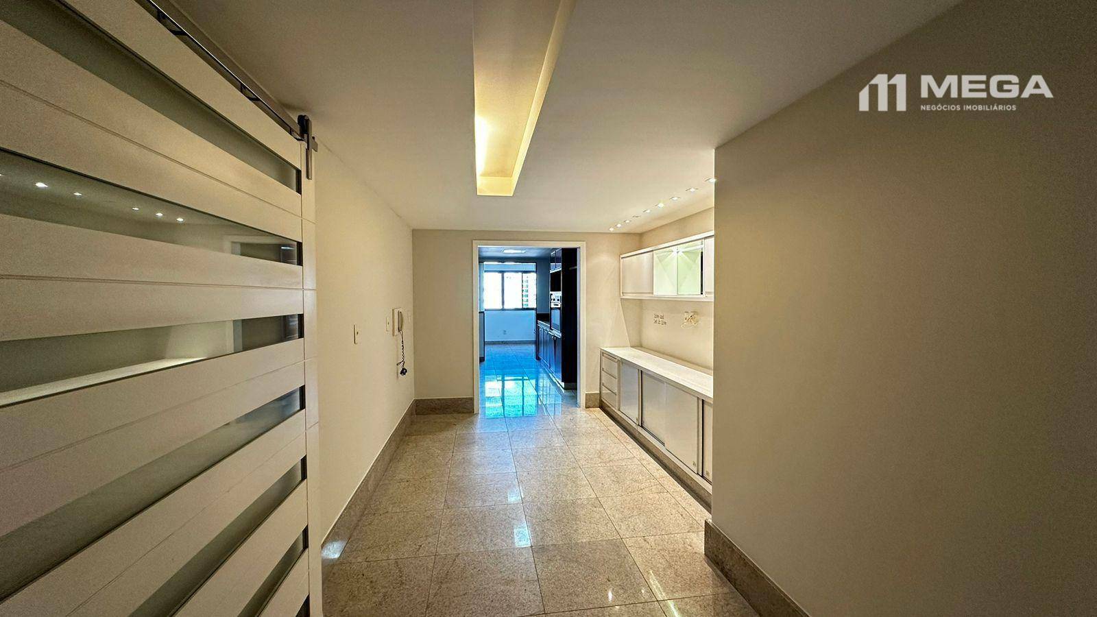 Apartamento à venda com 4 quartos, 270m² - Foto 22