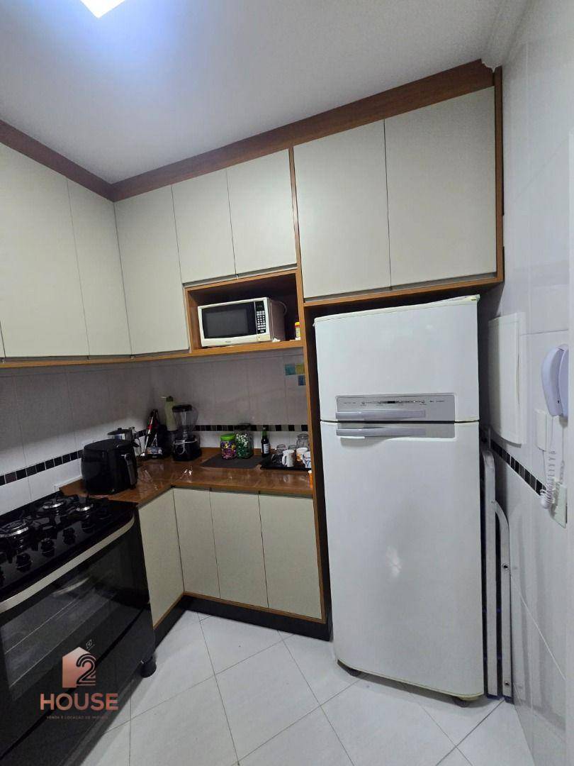 Apartamento à venda com 3 quartos, 90m² - Foto 7