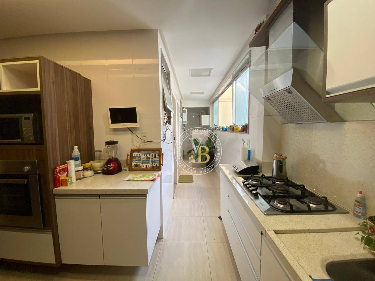 Apartamento para alugar com 3 quartos, 149m² - Foto 13