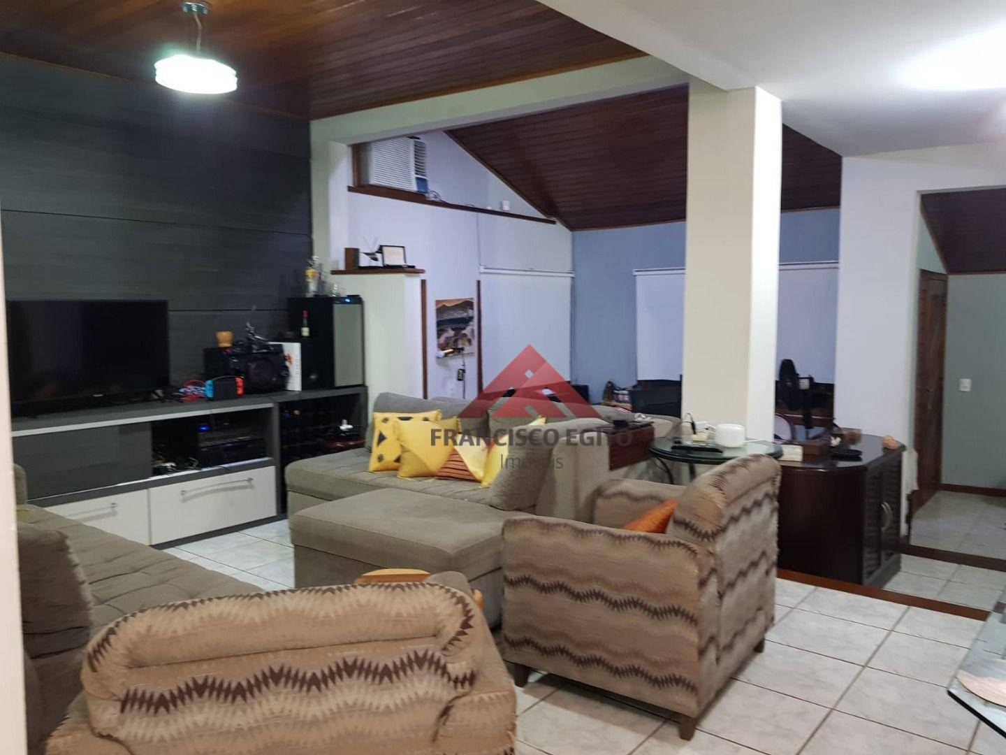 Casa de Condomínio à venda com 7 quartos, 410m² - Foto 39