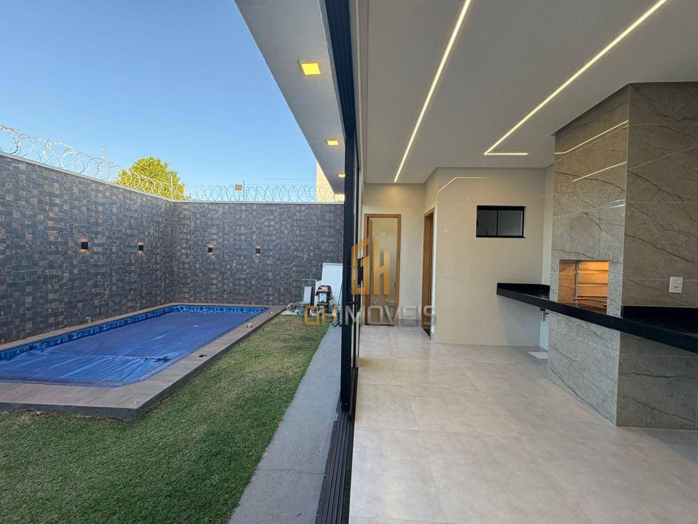 Casa, 3 quartos, 156 m² - Foto 1